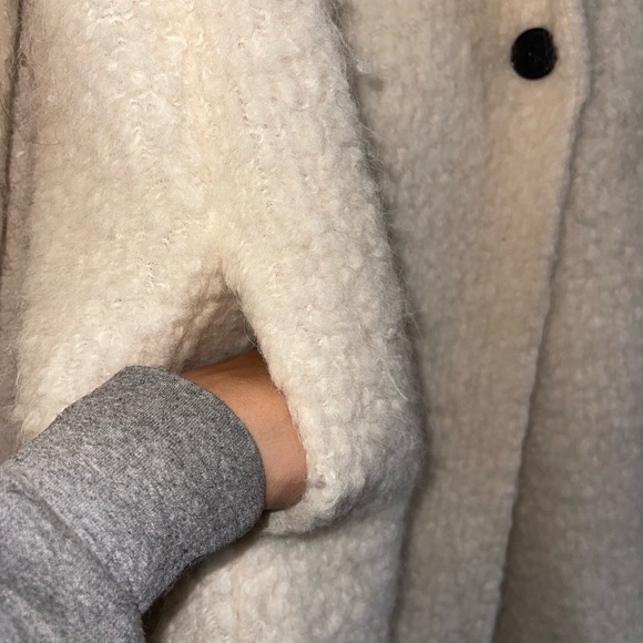 Vince | Fuzzy Knit Wool Alpaca Long Coat Size: Small - Picture 3 of 7